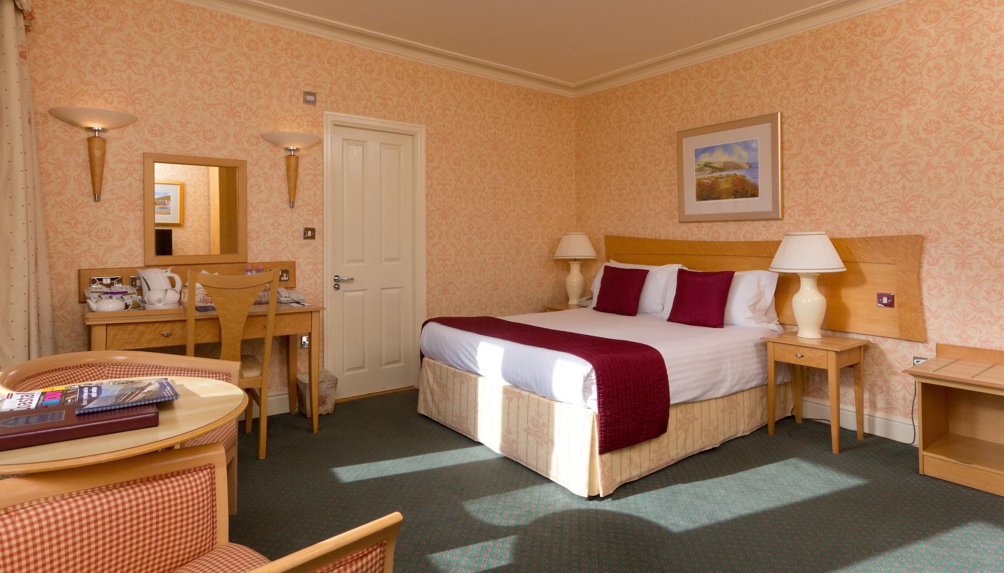 Imperial Hotel 4*